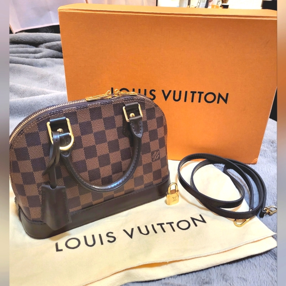 Authentic Louis Vuitton Alma BB in Damier Ebene